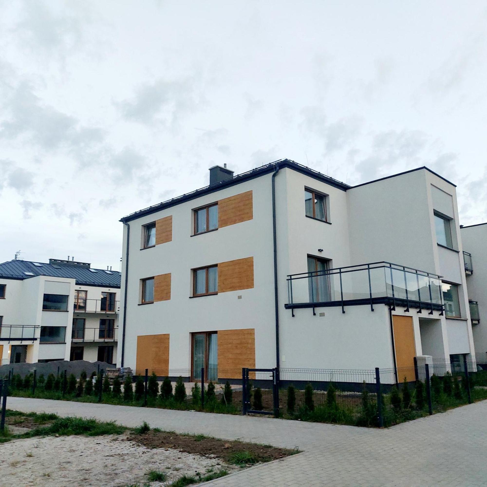 Luxury Modern New Apartment With Garden Close To Wroclaw Self Check-In 24H Siechnice Exteriör bild